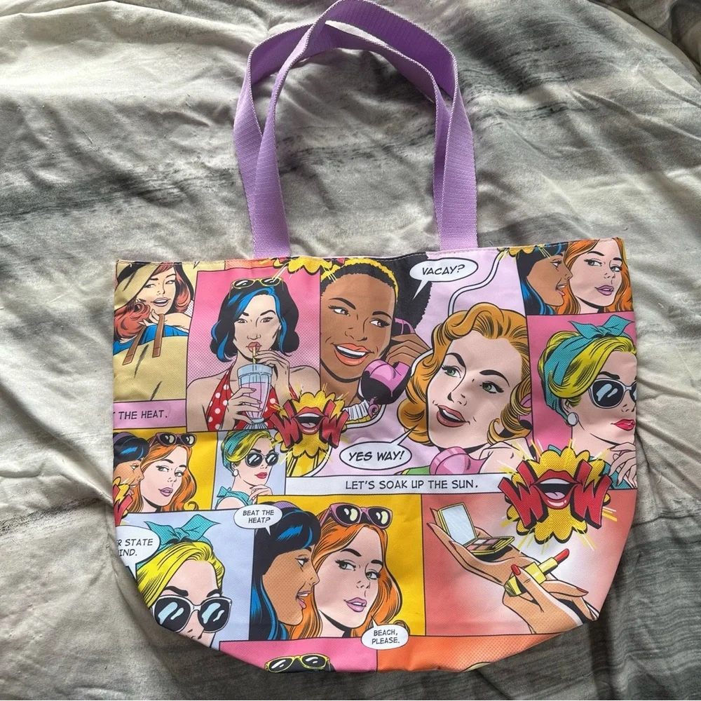 NWOT Estée Lauder limited edition Retro Comic Vacation Beach Tote Bag purple